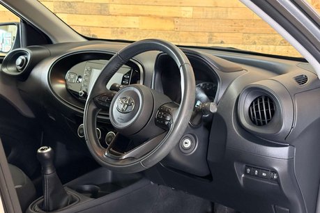 Toyota Aygo X 1.0 VVT-i Pure Hatchback 5dr Petrol Manual Euro 6 (s/s) (72 ps) 7