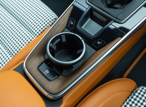 Porsche 911 SPORT CLASSIC (992) 27