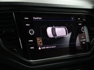 Volkswagen T-Roc SE TDI 37