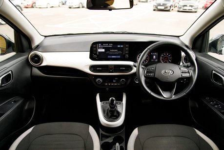 Hyundai i10 MPI PREMIUM