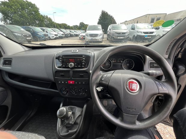 Fiat Doblo SWB L1H1 Low Roof Tecnico Air Con Sensors EURO 6 NO VAT 37