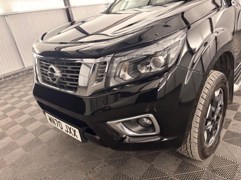 Nissan Navara 2.3 dCi Tekna Auto 4WD Euro 6 4dr 42