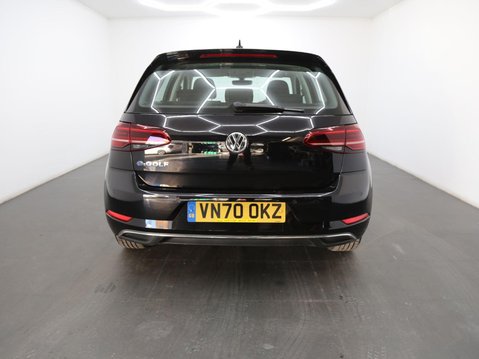 Volkswagen Golf 35.8kWh e-Golf Auto 5dr 6