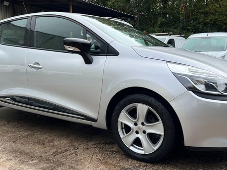 Renault Clio 0.9 TCe Dynamique MediaNav Euro 5 (s/s) 5dr