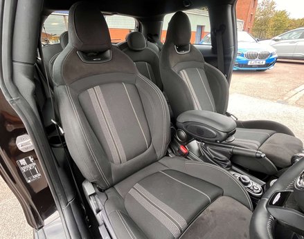 Mini Hatch 1.5 Cooper Sport 3dr 71