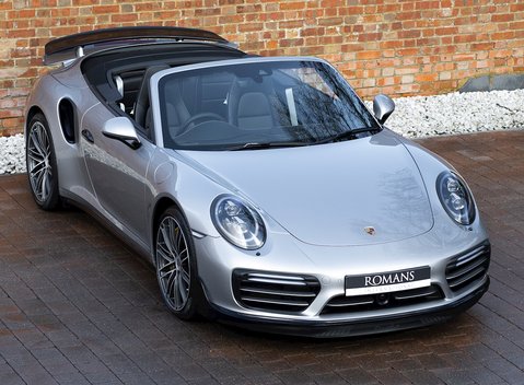 Porsche 911 Turbo Cabriolet (991.2) 8