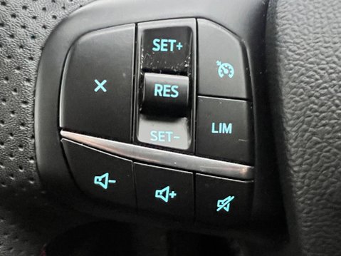 Ford Kuga 2.5 Duratec 14.4kWh ST-Line X Edition CVT Euro 6 (s/s) 5dr 18