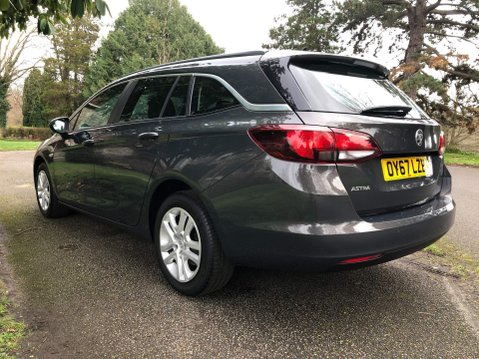 Vauxhall Astra 1.6 CDTi Tech Line Sports Tourer Euro 6 (s/s) 5dr 24