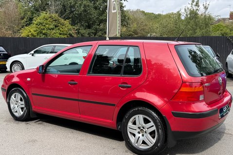 Volkswagen Golf MATCH TDI - ONE OWNER - 18 SERVICE STAMPS!  CAMBELT CHANGED 3 TIMES! 2