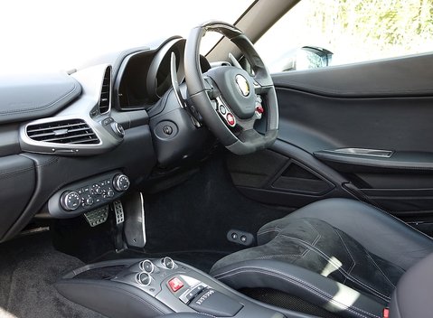 Ferrari 458 Italia 21