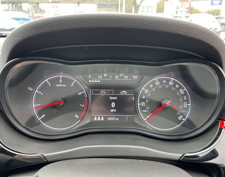 Vauxhall Corsa 1.4 Corsa Griffin 3dr 20