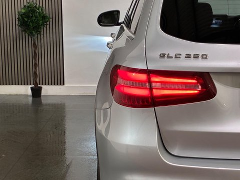 Mercedes-Benz GLC 2.0 GLC250 AMG Line (Premium Plus) G-Tronic+ 4MATIC Euro 6 (s/s) 5dr 53