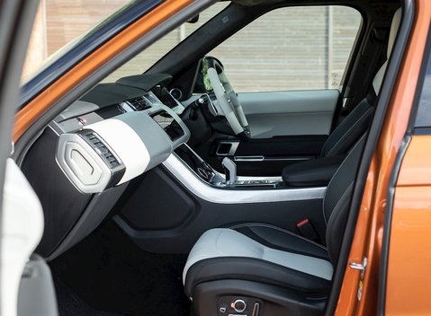 Land Rover Range Rover Sport 5.0 SVR 16