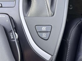 Lexus Ux 2.0 UX 250h 4x2 CVT 5dr 63