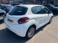 Peugeot 208 1.2 PureTech Signature Euro 6 (s/s) 5dr 6