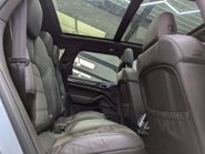 Porsche Cayenne 3.0 Cayenne D Platinum Edition V6 Tiptronic S A 4WD 5dr 62