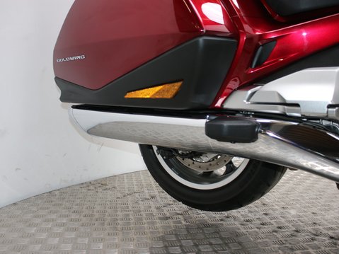 Honda GL1800 Goldwing GL 1800 GOLDWING J TOUR 25