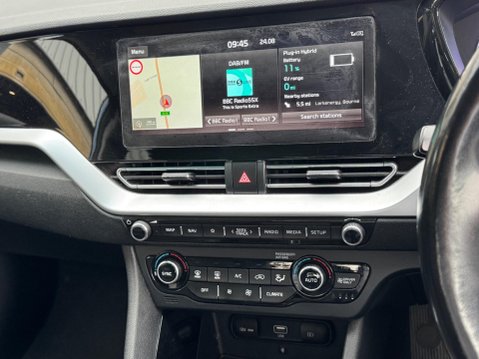 Kia Niro 1.6 GDi 8.9kWh 3 DCT Euro 6 (s/s) 5dr 10