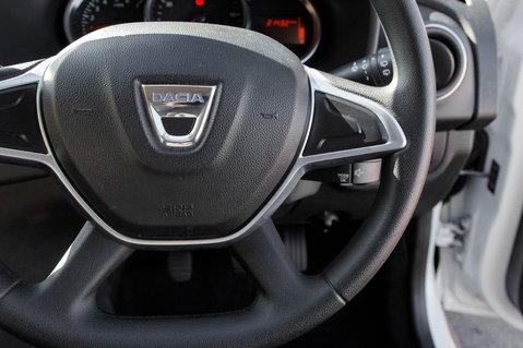 Dacia Sandero Stepway ESSENTIAL SCE 19