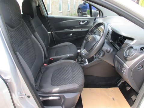 Renault Captur 0.9 TCe ENERGY Dynamique Nav Euro 6 (s/s) 5dr 23