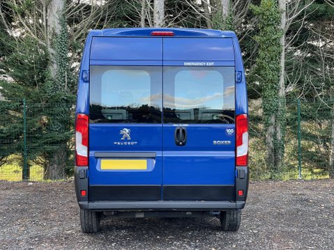 Peugeot Boxer 335 L3H2 16-Seat Non-D1 3.5t Minibus with A/C. ULEZ Euro 6. 11