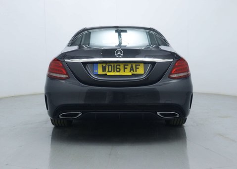 Mercedes-Benz C Class 2.1 C250d AMG Line (Premium Plus) Saloon 4dr Diesel 7G-Tronic+ Euro 6 (s/s) 11