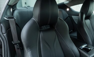 Aston Martin DBS V12 15