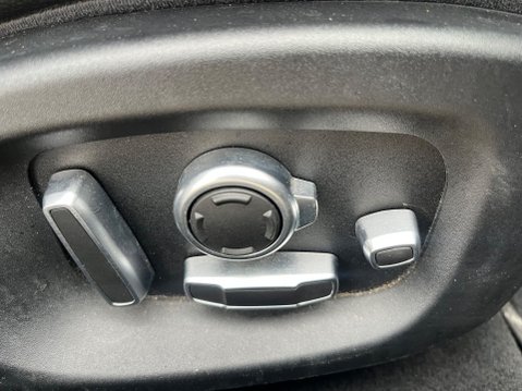 Jaguar XF 3.0D V6 S AUTOMATIC 30