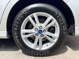 Ford S-Max 2.5 S-Max Titanium HEV CVT 5dr 13