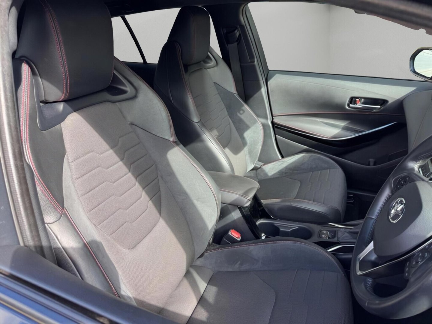 2019 Toyota Corolla — image 6