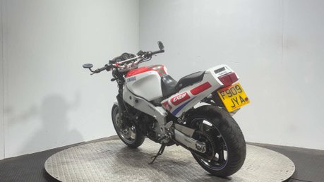 Yamaha FZR 1989 RUNNING PROJECT BIKE CLASSIC SPORTS BIKE NAKED 1000CC 5