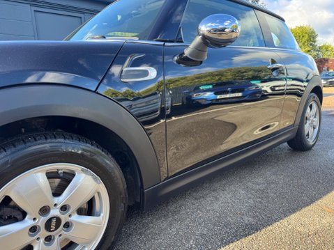 Mini Hatch ONE 23