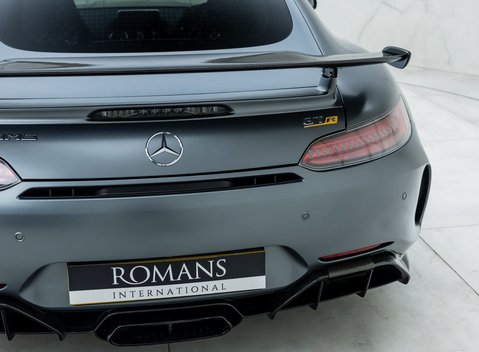Mercedes-Benz AMG GT R Premium 24