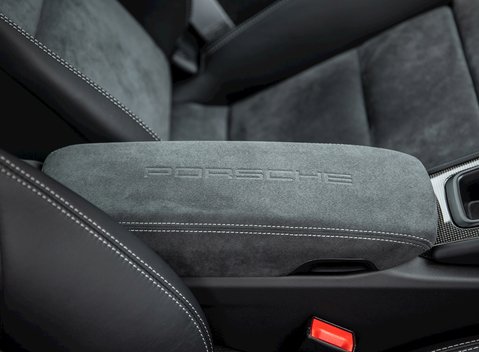 Porsche 911 (991.2) GT3 20