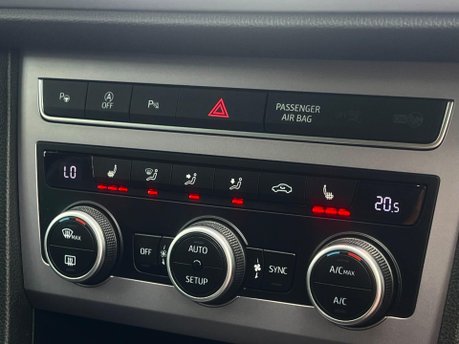 SEAT Ateca ECOTSI FR SPORT DSG 9