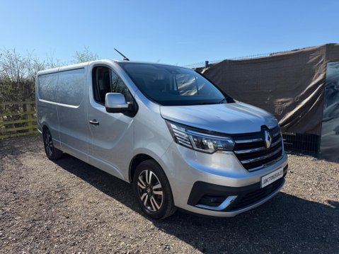 Renault Trafic 2.0 dCi Blue LL30 Extra Sport EDC L2 H1 Euro 6 (s/s) 5dr 2