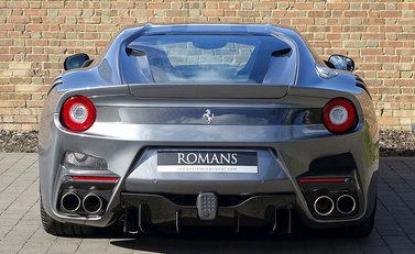Ferrari F12 TDF 17