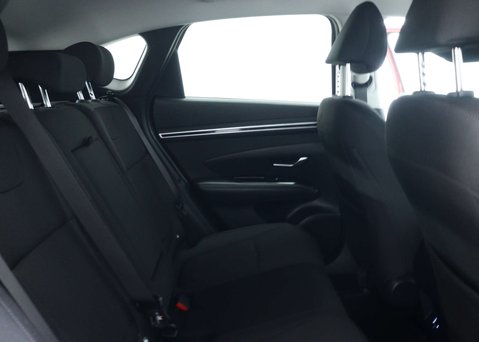 Hyundai TUCSON 1.6 T-GDi MHEV SE Connect SUV 5dr Petrol Hybrid DCT Euro 6 (s/s) (150 ps) 50