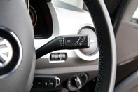 Volkswagen Up HIGH UP TSI 17