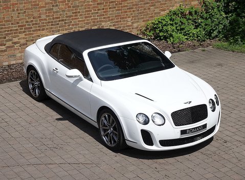 Bentley Continental Supersports Convertible ISR 24