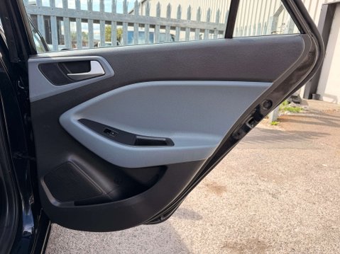 Hyundai i20 1.2 i20 SE MPI 5dr 39