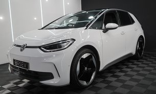 Volkswagen ID.3 PRO S MATCH 77kWh Adaptive Cruise iQ LED lights Heated Steering Wheel 12