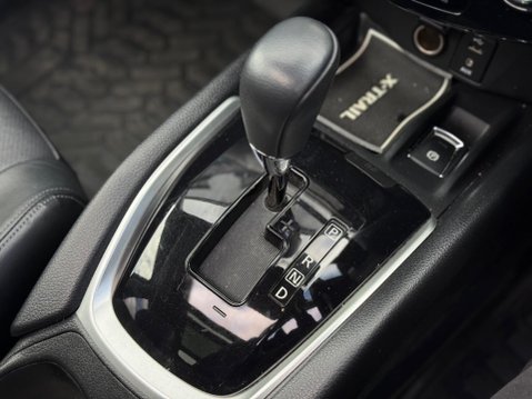 Nissan X-Trail 1.6 dCi Tekna XTRON Euro 5 (s/s) 5dr 84