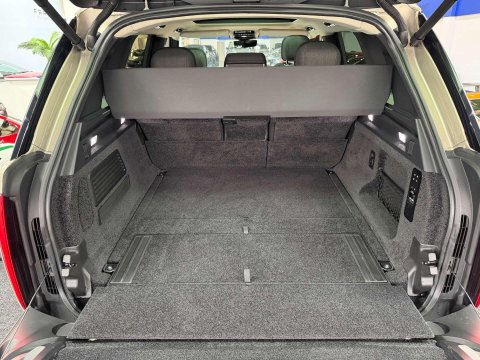 Land Rover Range Rover 3.0 P440e 38.2kWh SE SUV 5dr Petrol Plug-in Hybrid Auto 4WD Euro 6 (s/s) (4 63