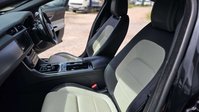 Jaguar XF 2.0d R-Sport Saloon 4dr Diesel Auto Euro 6 (s/s) (180 ps) 39