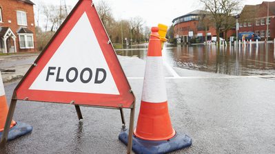 Top Tips for Driving in Rain and Flooding