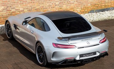 Mercedes-Benz AMG GT R GT R 9