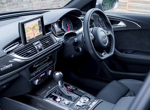 Audi RS6 Avant Performance 16