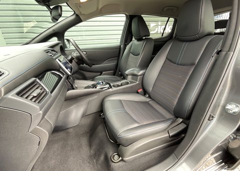 Nissan LEAF N-CONNECTA 12