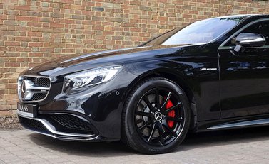 Mercedes-Benz S63 AMG Coupe 9